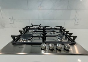 Vancouver Nunavut 1 BR Apartment