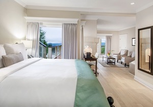 Villa Eyrie Resort