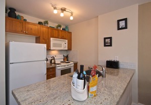 Village Location mountain views. Steps to everything! Ideal Family getaway