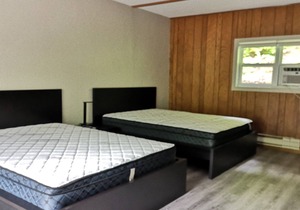 Walk out deck room 6. Minutes from the Lake, Boat Launch, Dorset Tower, Trails