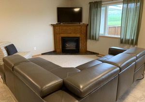 Waterton Country Villas- 4 Private Room w a view