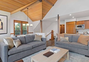Whistler - Montebello 4847