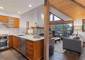 Whistler - Montebello 4847