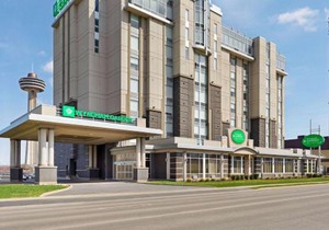 Wyndham Garden Niagara Falls Fallsview