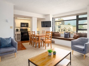Peak Lodge Whistler | Whistler Village