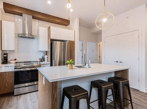 Cozy Bedr Plateau | Mile End