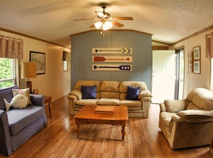 Perivale Road West Cottage B | Manitoulin District