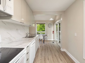 Hilltop Hideaway The | Parham