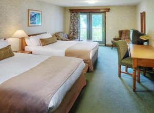 Bayview Wildwood Resort Hotel | Port Stanton