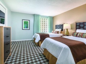 Resort The Heart Of | Inner Harbour