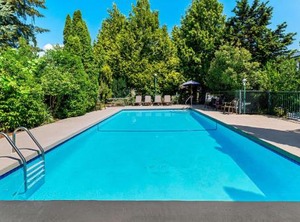 Cowichan Valley Inn | North Cowichan