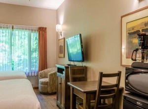 Cahilty Hotel | Sun Peaks