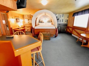 Canad Inns Destination Centre Fort | Fort Gary