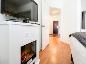 Canada Suites Bay | Bay Street Corridor
