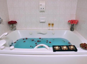 Cartier Place Hotel | Golden Triangle