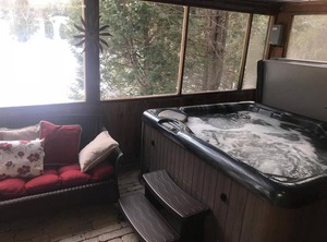 Chalet La Peninsule Au Bord Du Lac | St-Adolphe-d'Howard