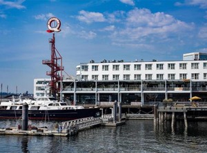 The Lonsdale Quay Hotel | Lower Lonsdale