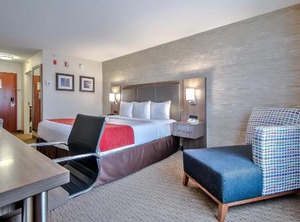 Comfort Inn Suites University | Southwest Calgary