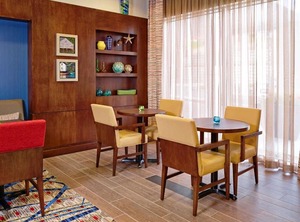 Hampton Inn | Downtown Halifax