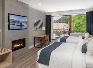 Harrison Beach Hotel | Harrison Hot Springs
