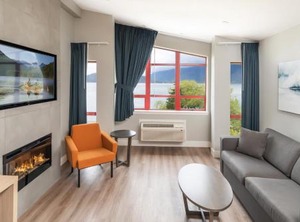 Harrison Beach Hotel | Harrison Hot Springs