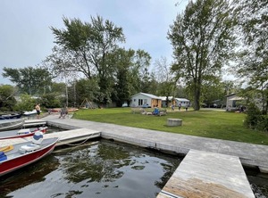Hickory Waterfront Cottage Trent Hills | Trent Hills