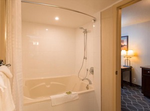 Country Inn | Banff