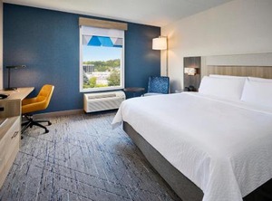 Kitchener Inn Suites | Rosemount