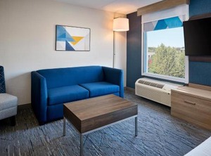 Kitchener Inn Suites | Rosemount