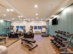 Holiday Inn Express Whit | Whitby