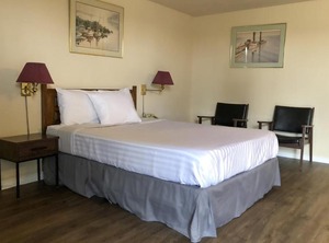 Knights Inn Fort Erie | Fort Erie