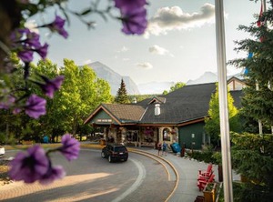 Louise Inn | Lake Louise