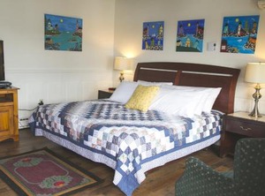 Lane Privateer Inn | Queens