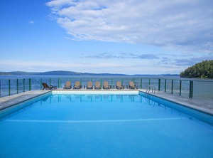 Inn Of The Sea | North Oyster
