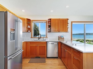 Open Design West Coast Feet Of Waterfront | Union Bay