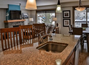 Premiumstayz Copperstone Man Flats | Copperstone Resort