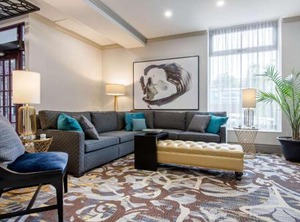 The Champlain Waterfront Hotel | Orillia