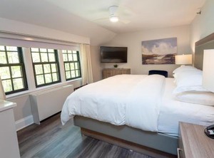 The Glenerin Inn | Erin Mills