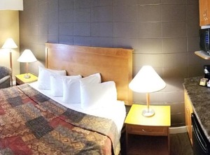 The Neighbourhood Inn | Bonnyville