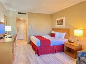 Travelodge | Northeast Edmonton