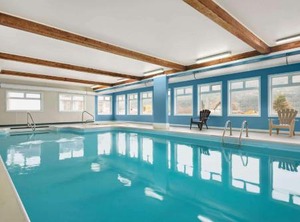 Travelodge | Salmon Arm