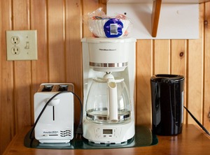 Bay Duplex Cottage Coffee Shops Restaurants Beach | Saint Peters Bay