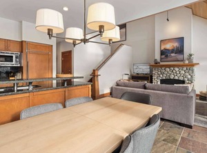 Montebello | Village North
