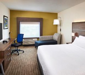 Holiday Inn Express Sarnia Point Edward Ihg Hotel 