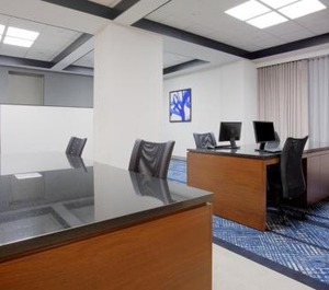 Holiday Inn Ottawa East Ihg Hotel 