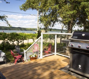 Lakefront Cottage Manitou Beach 