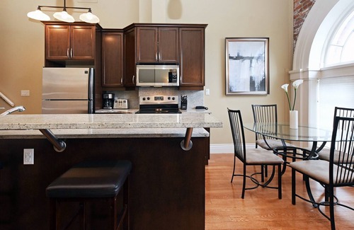North Park Condo | #103 Quadra St - 2 Bed Condo Dwntwn Heritage Bldg