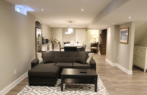 Richmond Hill House | 111 m² House ∙ 1 bedroom ∙ 3 guests