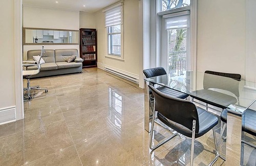 Outremont Apartment | #13 · Luxury Business suite! Outremont