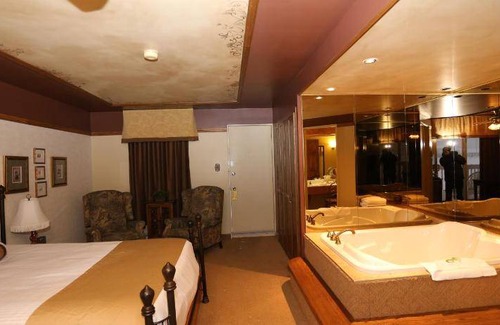 Bonaventure Hotel | 13 m² Motel ∙ 4 guests